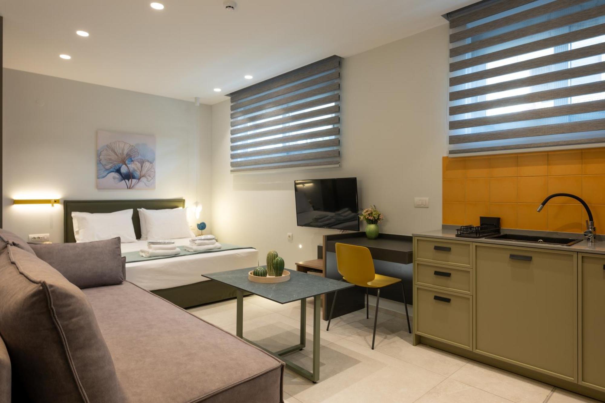 Mosaic Urban Living Apartment Ираклио Екстериор снимка